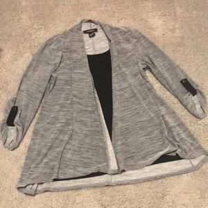 2-Piece attached blouse